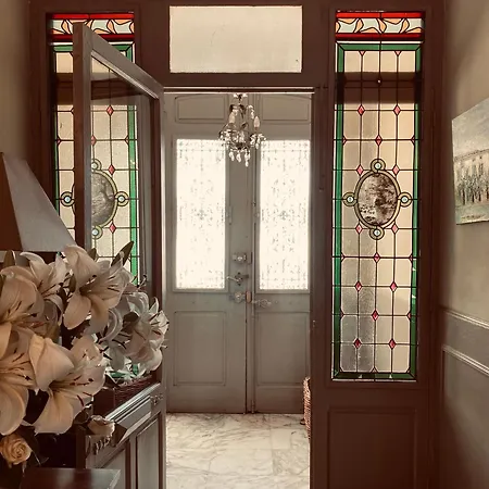 Boutique Town House بيت للعطل *